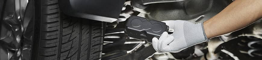 ONYX AXIA GPS Tracker: Real-Time 4G, Integrated Magnets, Long Battery Life ONYX AXIA GPS Tracker: Real-Time 4G, Integrated Magnets, Long Battery Life