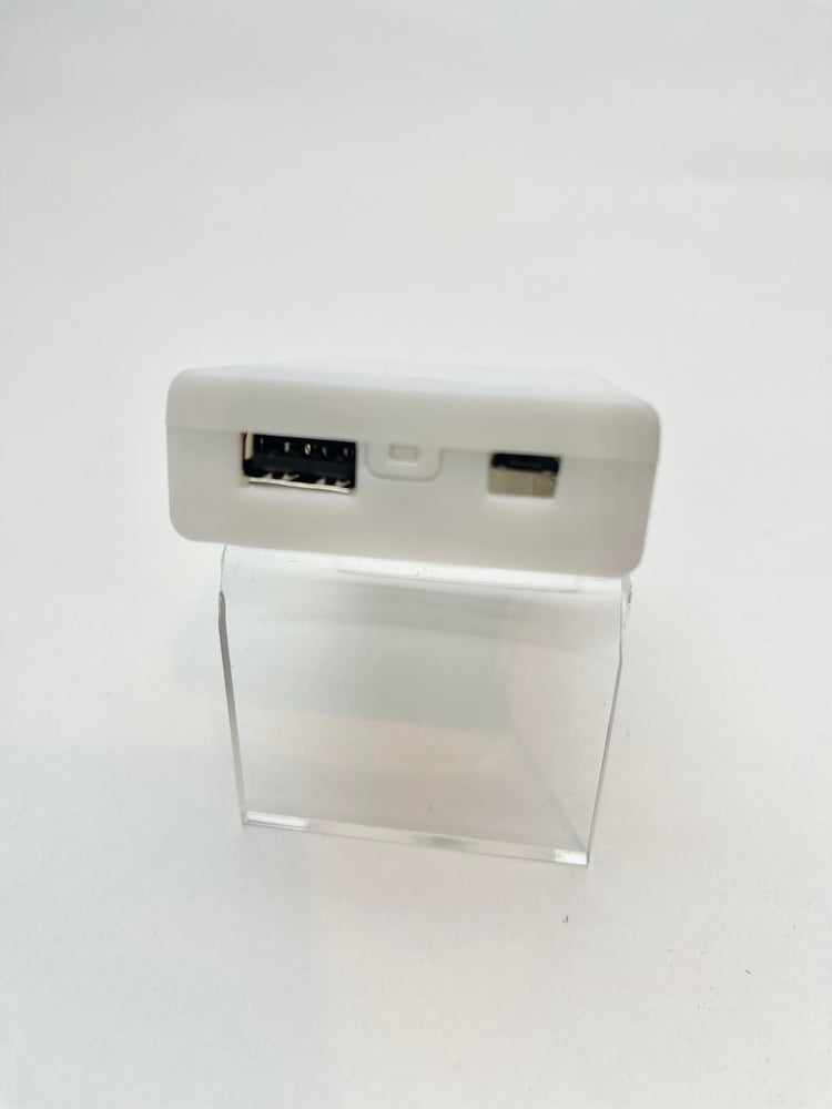 ZA1 - Zetta Réactivateur de batteries externes (Powerbank) ZA1 - Zetta Réactivateur de batteries externes (Powerbank)