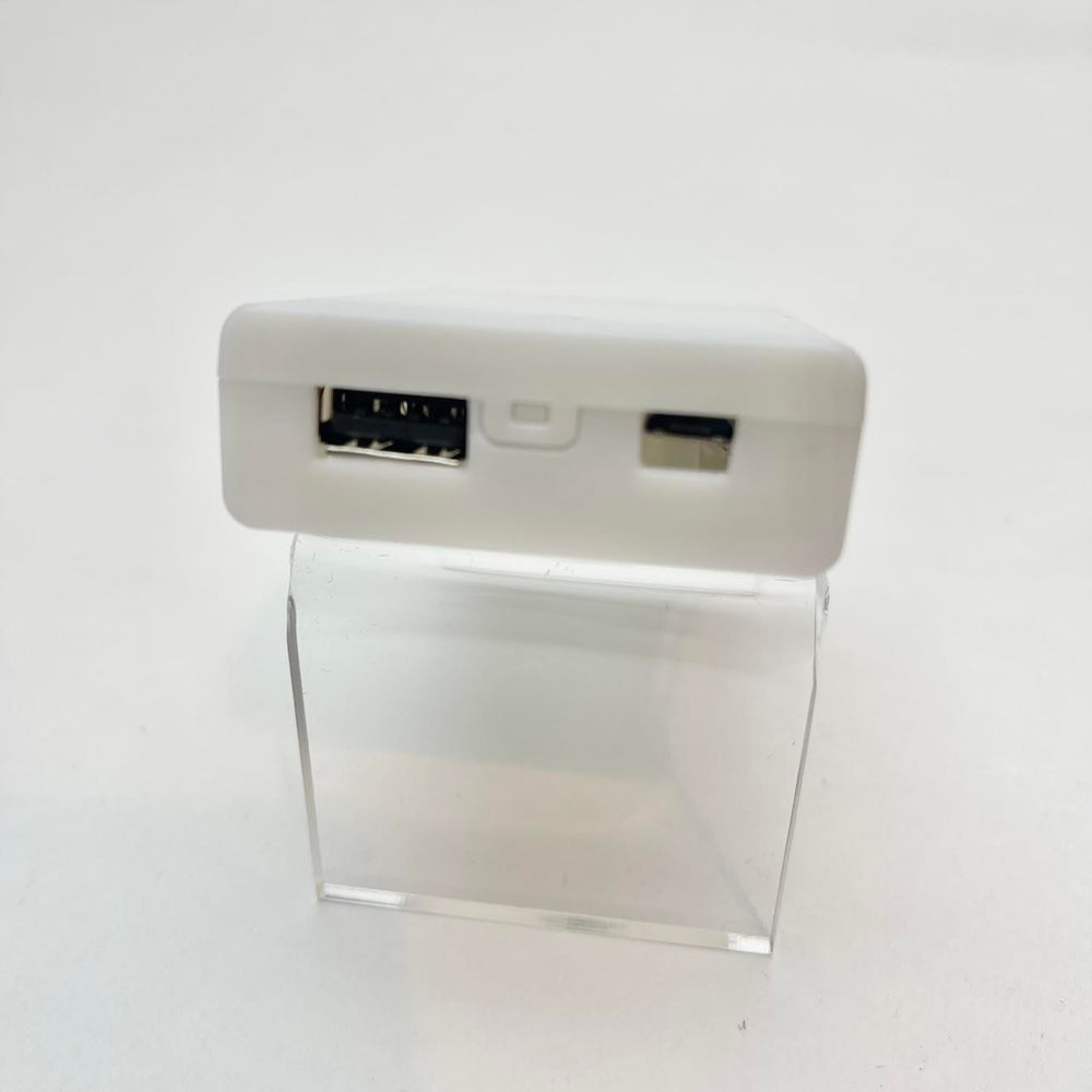 ZA1 - Zetta Réactivateur de batteries externes (Powerbank) ZA1 - Zetta Réactivateur de batteries externes (Powerbank)